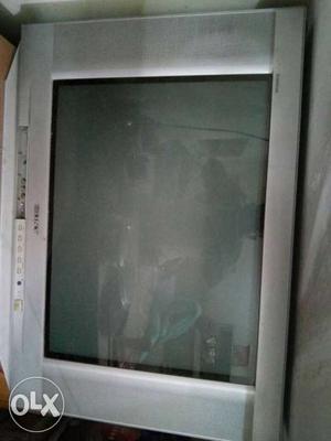 29 inch Sony CRT TV with sub woofer Trintron