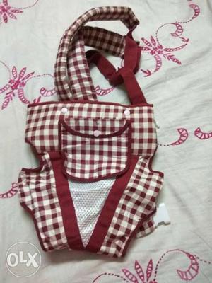 Baby's White And Red Checkered Carrier