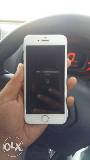 Iphone 6s 16 gb awesome condition with bill box