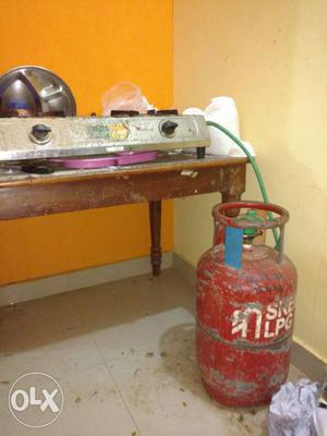 Red Steel LPG Gas Container with burner