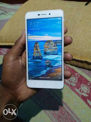 Redmi 4a (Gold) Sill pack 1day used