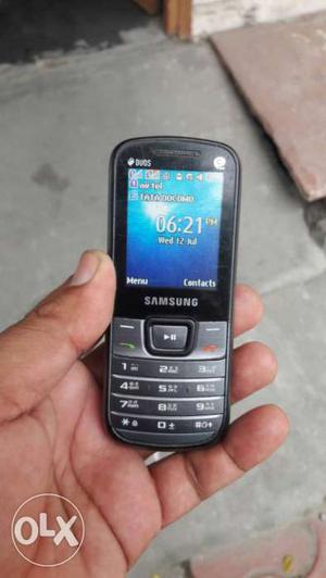 Samsung gt-e duel sim original phone cont