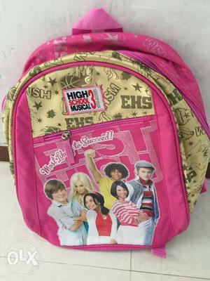School bag branded