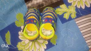 Toddler's Pair Of Blue-green-yellow Velcro Shoes