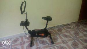 Body gym fitness machine...selling because space