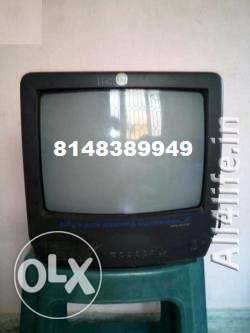 Kalaingar tv 14 inch good working condition with remote