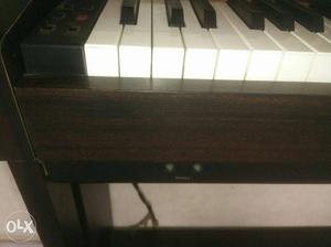 Kawai piano CL 30 mint condition, 4 years old