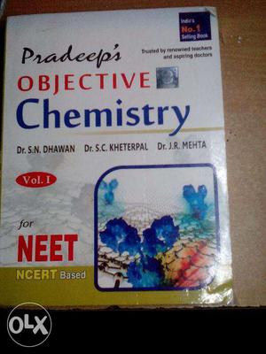 Pradeep's objective CHEMISTRY + PHYSICS. (Vol 1