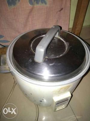 Rice cooker no damage no repair it's in working