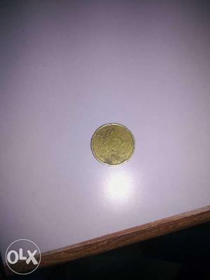 This is a 20 Euro coin...