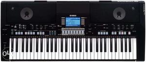 Yamaha PSR s550 Keyboard for Salee