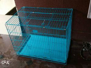 36 inch dog crate. Hardly 3 months old. I'm