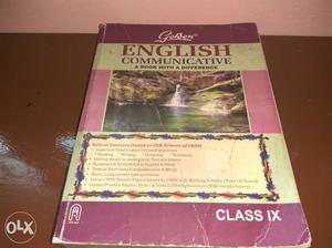 English guide golden 9th standard,good condition.