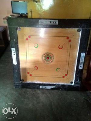 Fully new carrom board nothing problem i want to