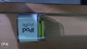 Hey guys selling my iPod shuffle 4th gen for