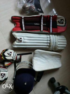 My cricket kit is very good condetion iam indour
