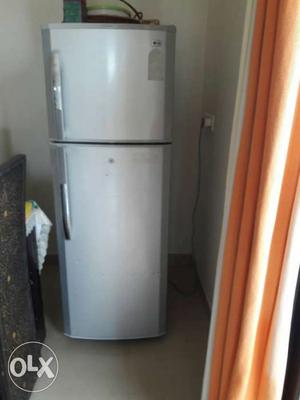 250 litre LG double door fridge