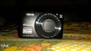 Almost new Nikon S in very good condition