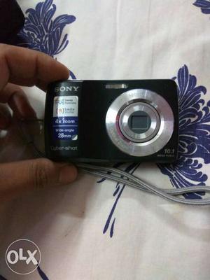 Black Sony Cybershot Compact Camera