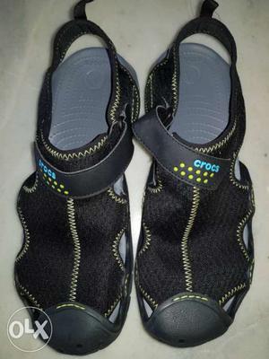 Crocs flip flop - Brand New - Size 9