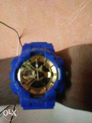 Do fast urgent sale new g shock watch just10 days