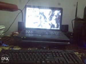 Dual core toshiba Laptop, 2gb Ram, 320 gb Hard
