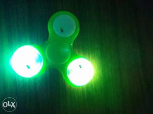 Green 3-blades Fidget Spinner With LED Light