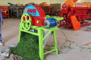 Green And Red Amar Industrial Machine