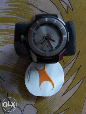 I want to sell fast track wrist watch brand new