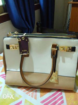 Ladies fancy bag for sale...fresh imported from