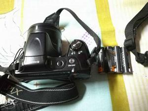 Nikon coolpix L820 point and shoot camera