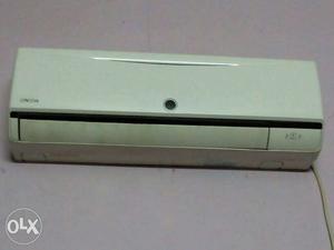 Onida ac with perfect condition very urgent sale
