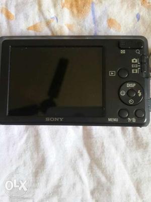 Sony cyber shot camera. unused.brand new.14.1