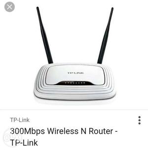 White TP Link Wireless N Router