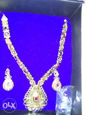 Zaveri pearls A brand new Gold With Ruby Necklace With