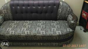 3months old good condition sofa set
