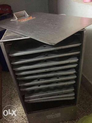 Idli Steamer with 12trays,good condition and for