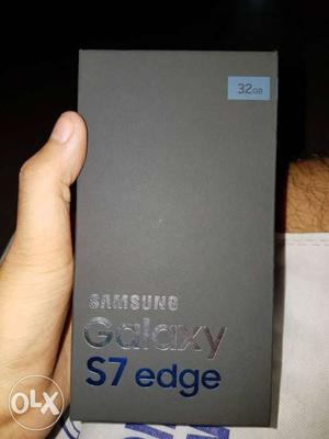 Only 2 weeks old samsung s7 edge coral blue for urgent sale