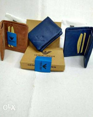 Any type of leather wallet contact me shipping