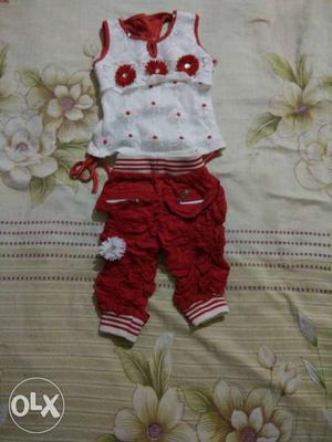 Baby oneseis and regular wear gently used 3 to 9