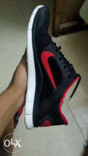Nike free 40 V3 size 10, fix price, only in