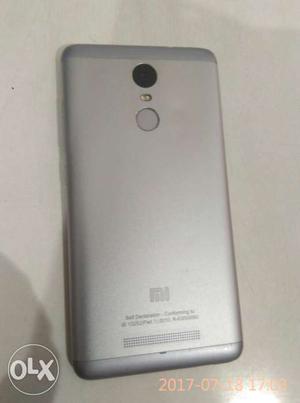Redmi not3 3gb ram without scrath one year old,