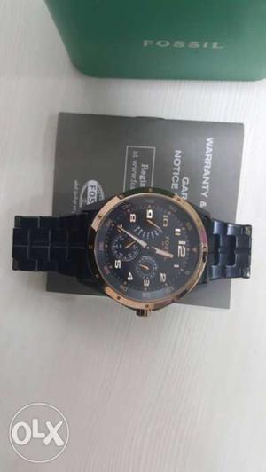 Round Gold Bezel Black-faced Chronograph Watch With Black