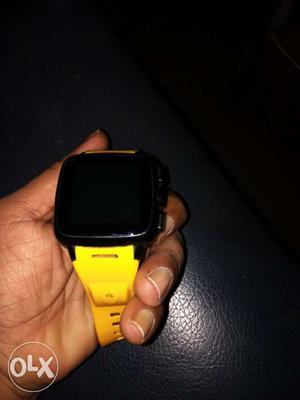 Smart watch phone... Sparingly used in mint