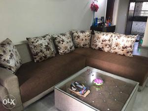 Beautiful sofa set less than a year old with