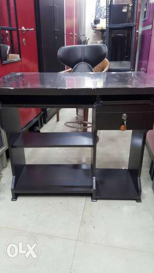 Brand new computer table available at best price