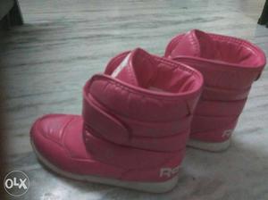 Toddler's Pink High-top Reebok shoe..size 35