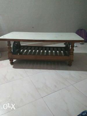 Want to sell tak wood tea table urgently, good in condition