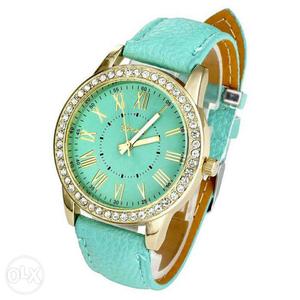 Gorgeous looking womens watch brand new from