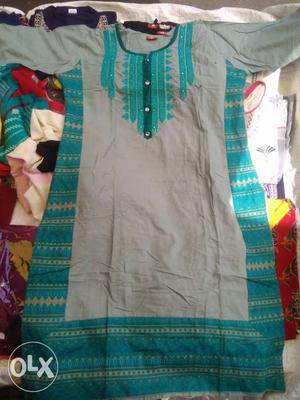 I have Kurtis lot in a wholesale rate. As 50pics